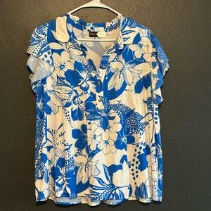 Piper & Scoot Blue and White Floral Tank Top